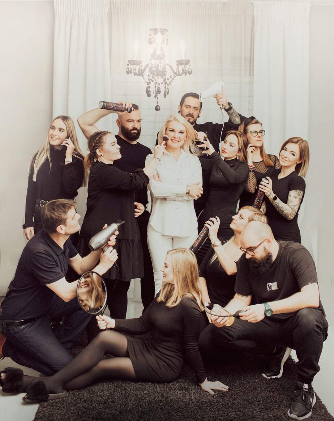 Barber, fryzjer to nasz zespół Fabryka Diamentów